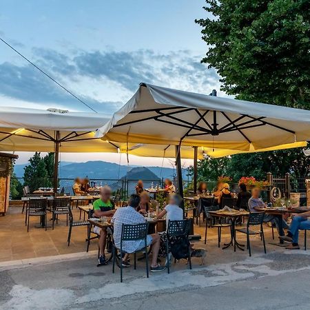 Osteria Belvedere San Leo Exterior foto